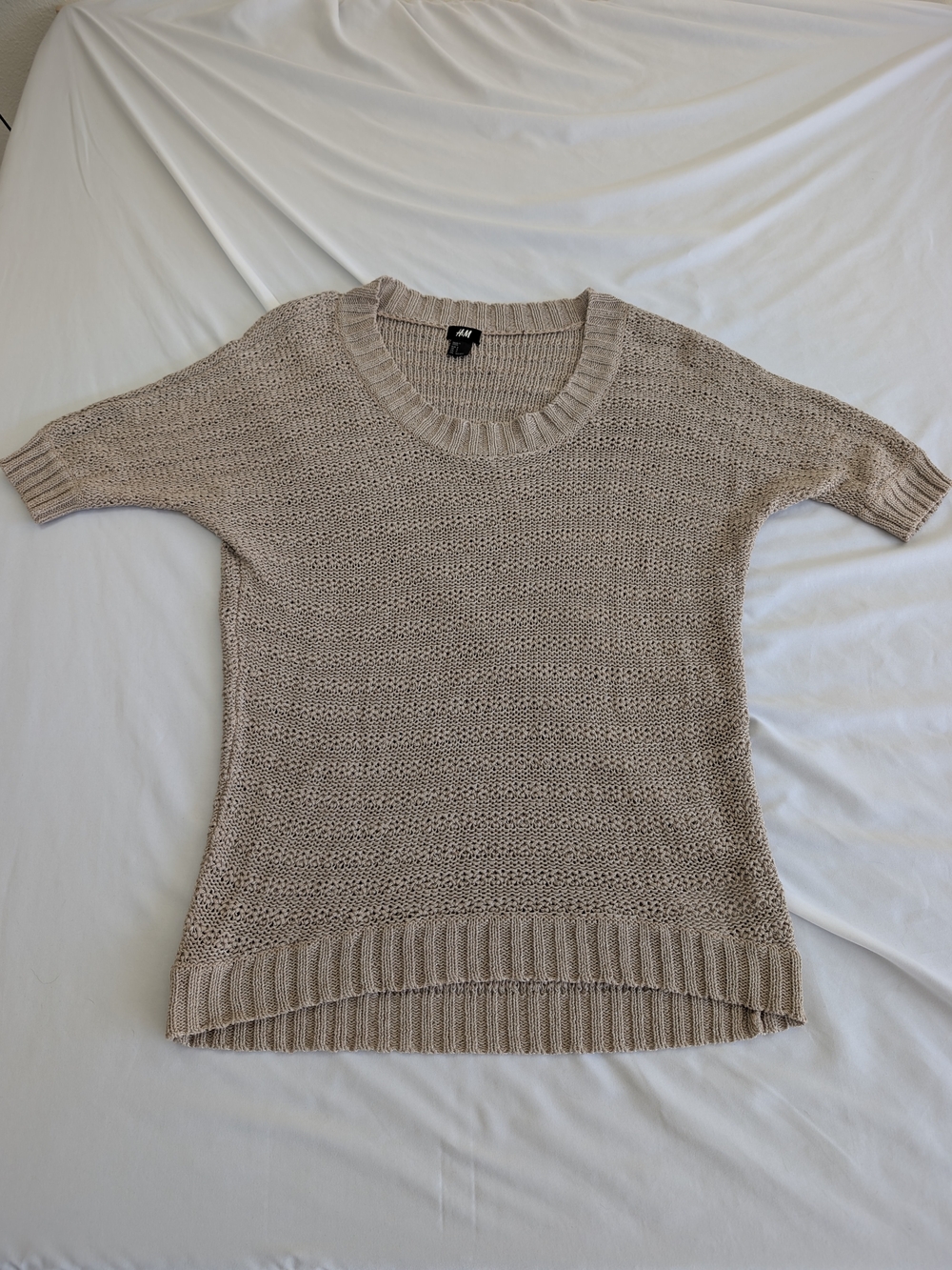 H&M Women's Taupe Scoop-Neck Short-Sleeve Knit Sweater